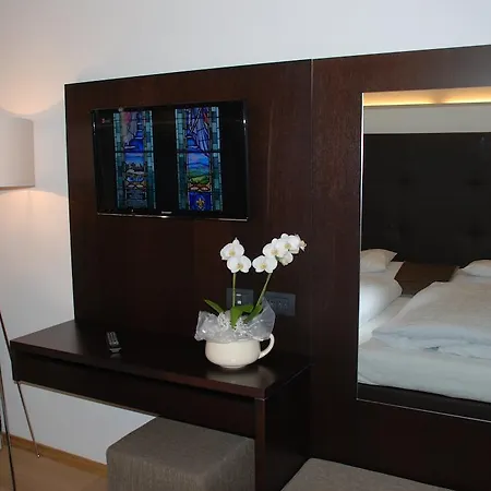Pichler Aparthotel Colle Isarco